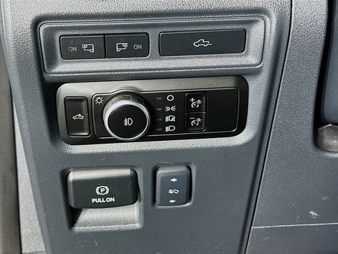 Used 2023 Ford F150 Lariat w/ Equipment Group 502A High AWD/4WD image 17