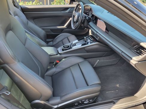 Certified 2024 Porsche 911 Carrera RWD image 26