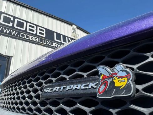 Used 2016 Dodge Charger R/T Scat Pack w/ Technology Group RWD image 22