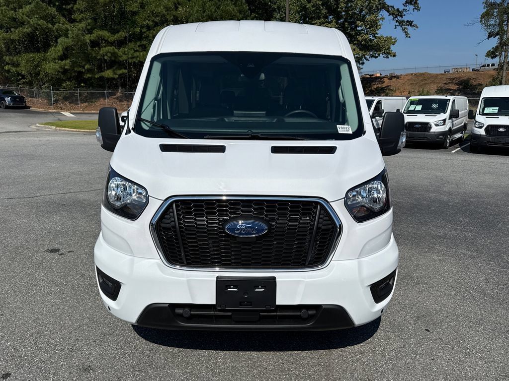 Used 2025 Ford Transit 350 XLT RWD image 2