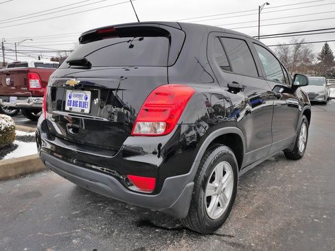 Used 2020 Chevrolet Trax LS w/ Tint and Cruise Package image 9