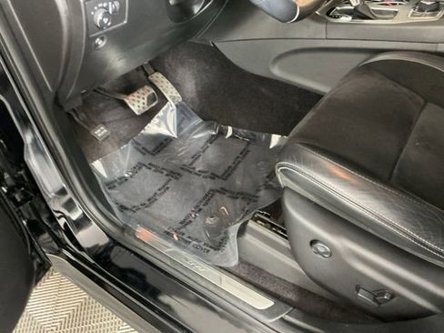 Used 2017 Jeep Grand Cherokee SRT AWD/4WD image 15