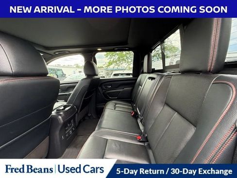 Used 2023 Nissan Titan PRO-4X w/ Pro-4x Convenience Package AWD/4WD image 21
