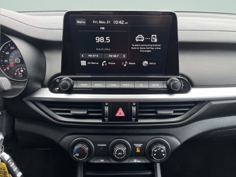 Used 2023 Kia Forte LXS image 27