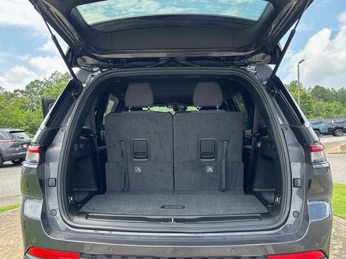 New 2026 Jeep Grand Cherokee L Laredo AWD/4WD image 24