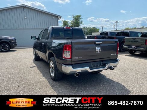 Used 2020 RAM 1500 Big Horn AWD/4WD image 7