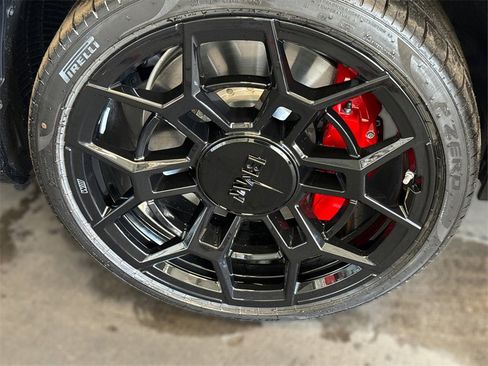 New 2026 BMW XM Label Red image 15