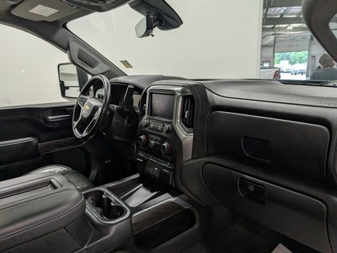 Used 2020 Chevrolet Silverado 2500 LTZ w/ LTZ Premium Package AWD/4WD image 20