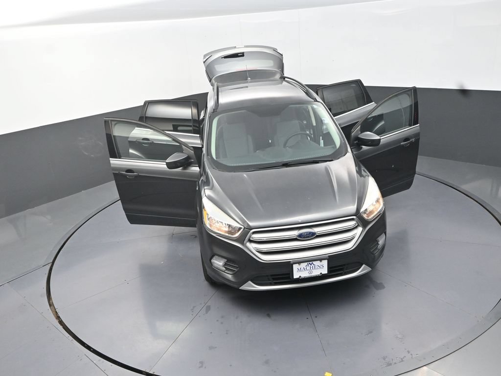 Used 2018 Ford Escape SE AWD/4WD image 32