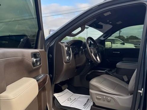 Used 2021 GMC Sierra 1500 SLT w/ SLT Premium Package image 9