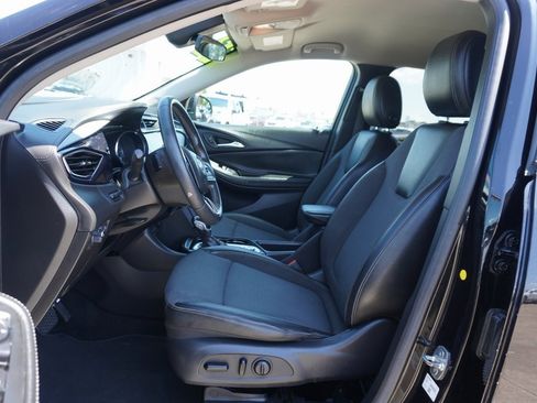 Used 2022 Buick Encore GX Select w/ Advanced Technology Package image 7