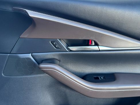 Used 2023 MAZDA CX-30 AWD 2.5 S w/ Premium Package image 22