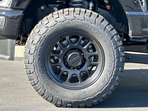 New 2025 Ford F250 Lariat w/ Black Appearance Package image 24