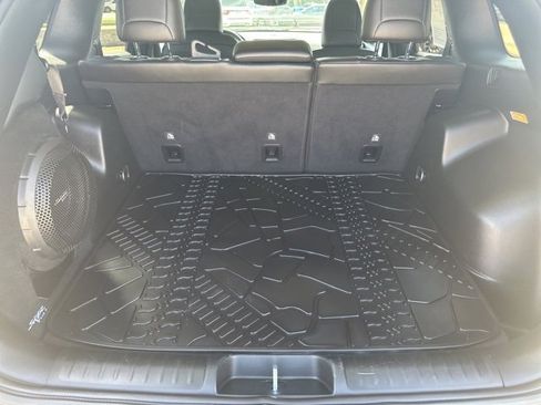 Used 2023 Jeep Cherokee Altitude Lux image 33