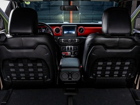 Used 2020 Jeep Wrangler Rubicon image 31