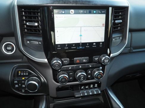 Used 2022 RAM 1500 Big Horn image 12