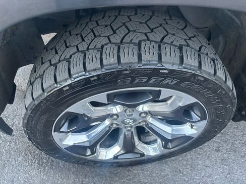 Used 2020 RAM 1500 Limited image 13