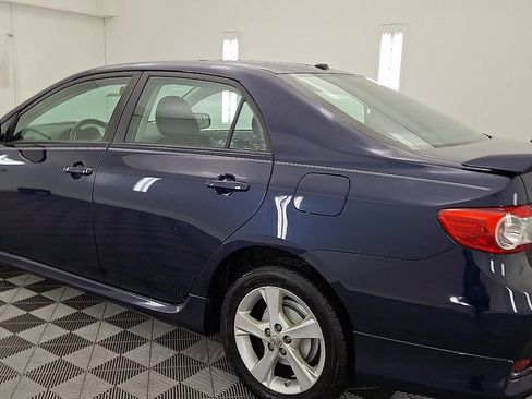 Used 2011 Toyota Corolla S image 2