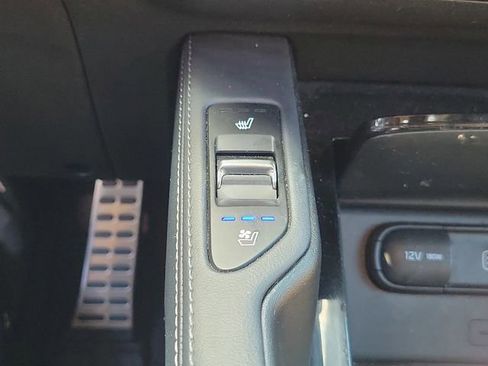 Used 2022 Kia Telluride SX w/ Towing Package FWD image 28