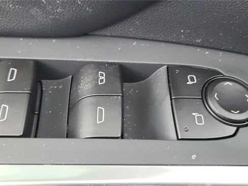 New 2026 Chevrolet Traverse LT image 18