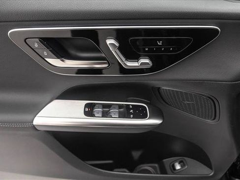 New 2026 Mercedes-Benz GLC 300 4MATIC image 14