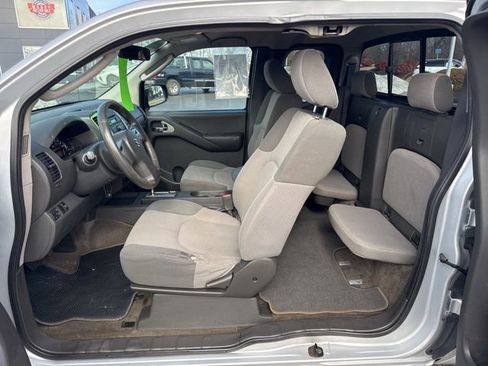 Used 2011 Suzuki Equator Sport image 13