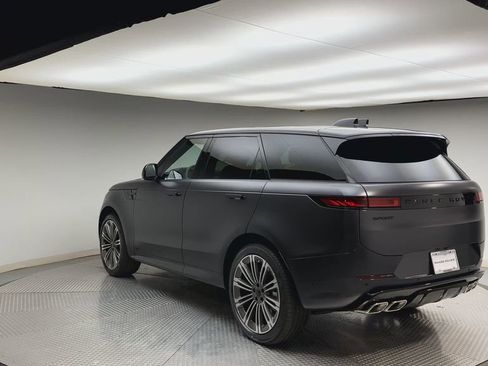 New 2026 Land Rover Range Rover Sport Dynamic SE AWD/4WD image 4