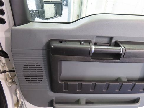 Used 2015 Ford F350 XL w/ Power Equipment Group RWD image 28