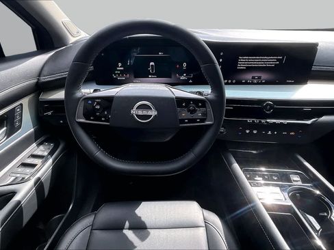 Certified 2025 Nissan Murano SL AWD/4WD image 6