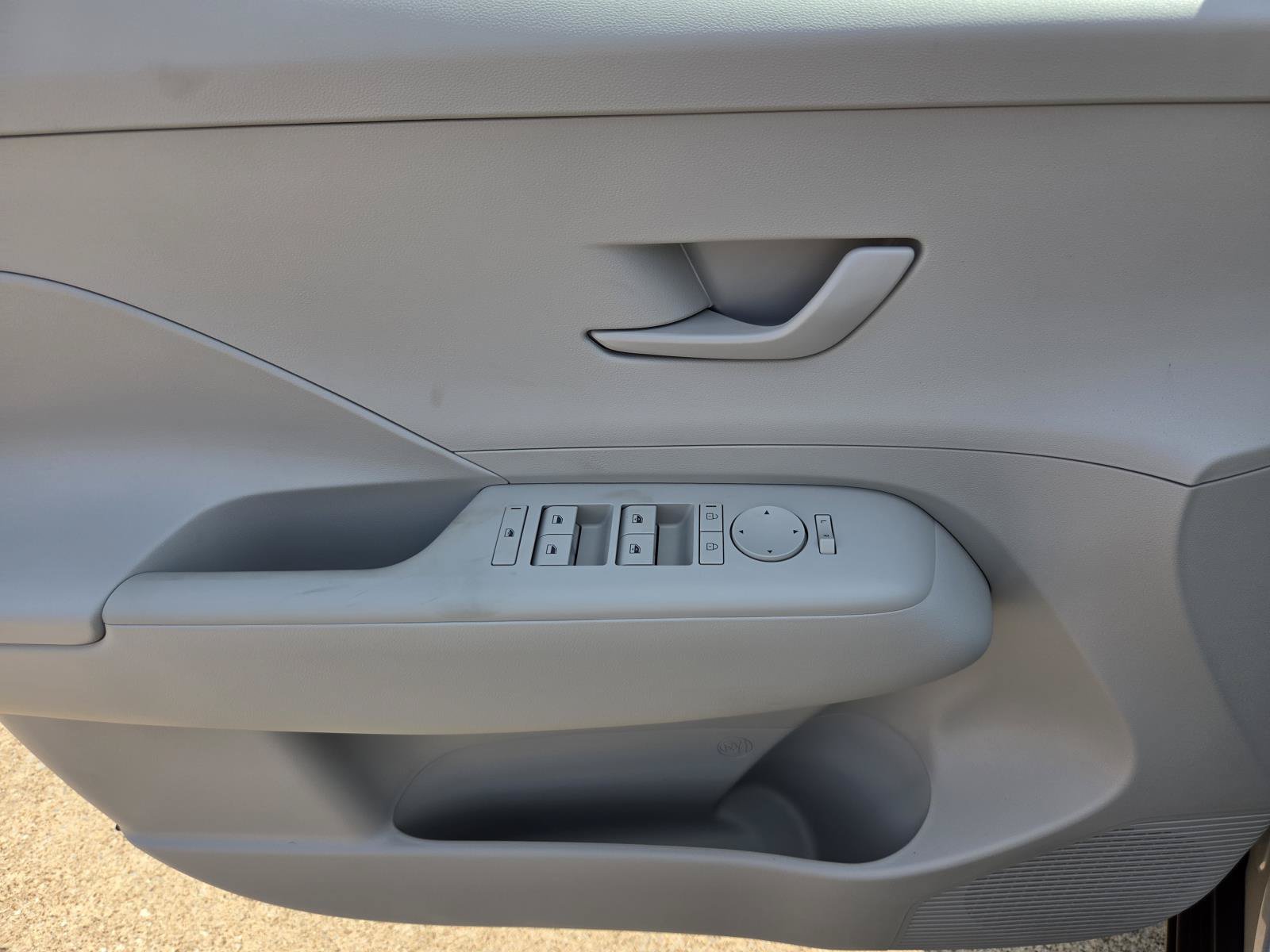 New 2027 Hyundai Kona SEL Sport FWD image 13