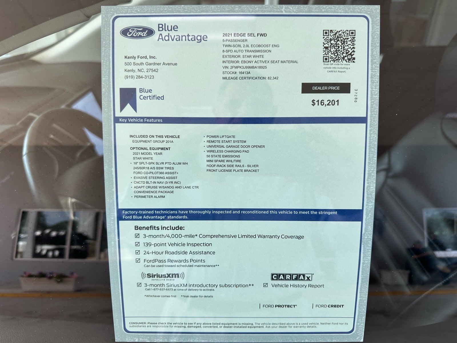 Used 2021 Ford Edge SEL w/ Convenience Package FWD image 4