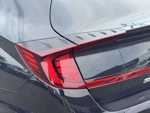 Used 2023 Hyundai Sonata Limited FWD image 10