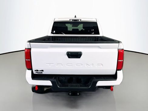 Used 2024 Toyota Tacoma TRD Off-Road image 6