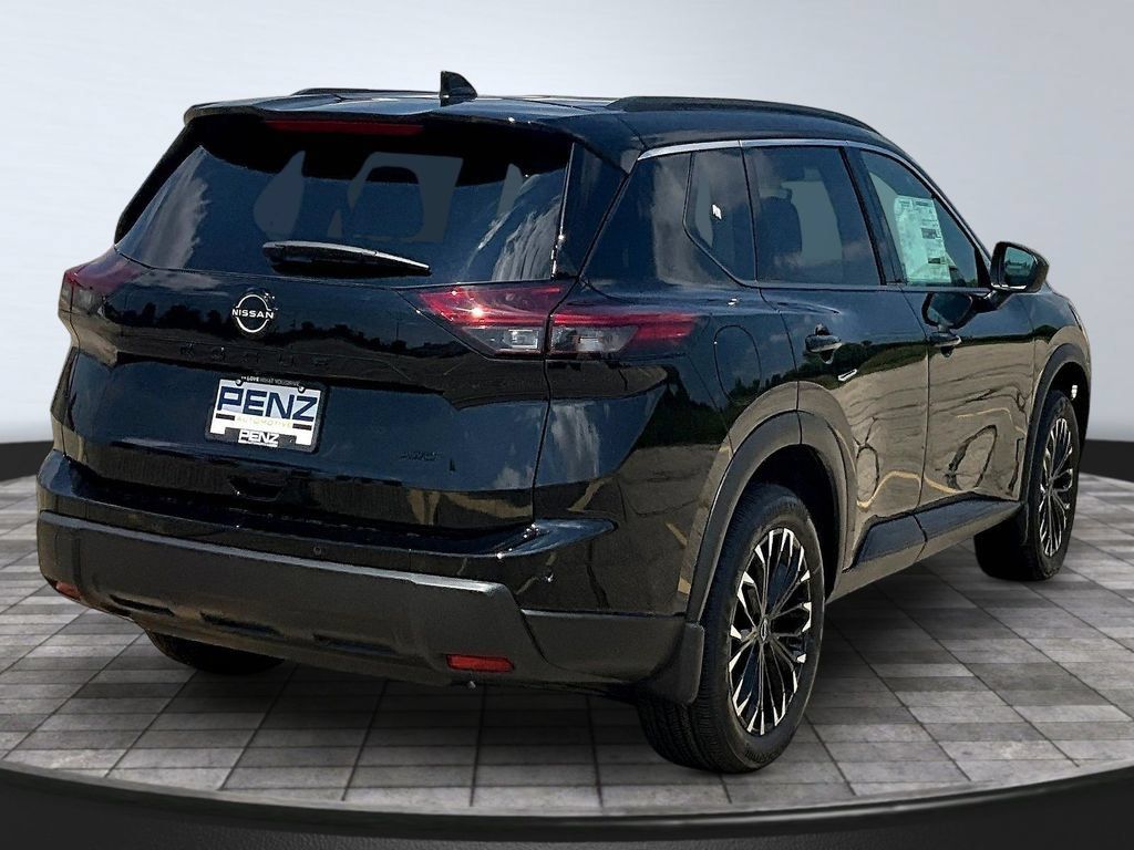 Used 2026 Nissan Rogue Dark Armor AWD/4WD image 16