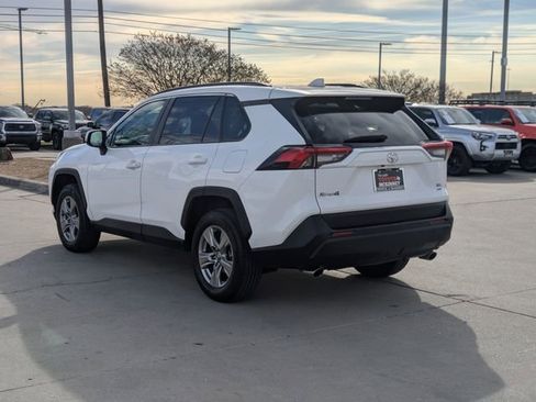 Used 2024 Toyota RAV4 XLE image 8