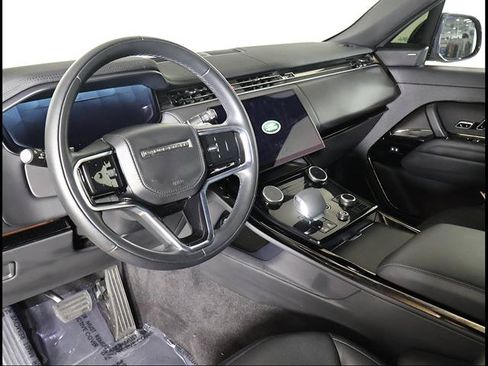 Used 2023 Land Rover Range Rover Sport SE AWD/4WD image 6