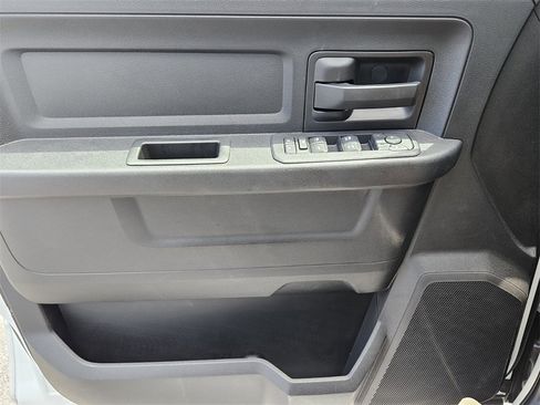 New 2025 RAM 2500 Tradesman image 24