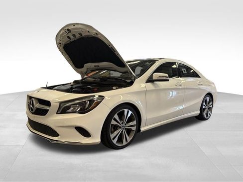 Used 2019 Mercedes-Benz CLA 250 image 12