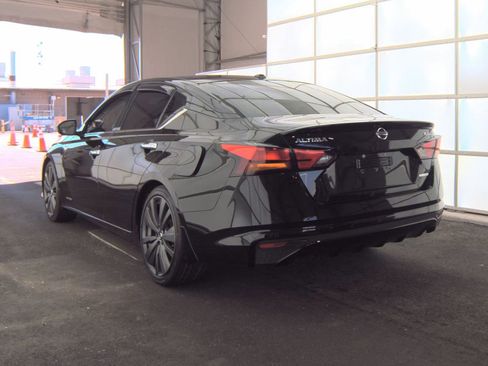 Used 2019 Nissan Altima 2.0 Edition One image 7