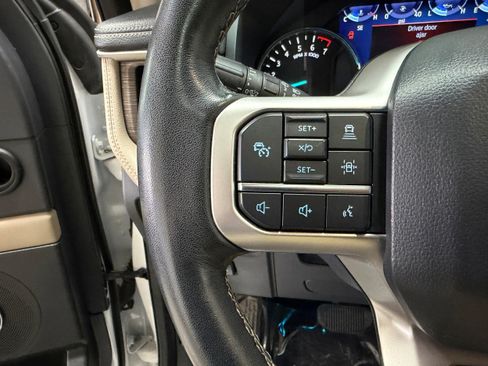 Certified 2024 Ford Expedition Limited image 16