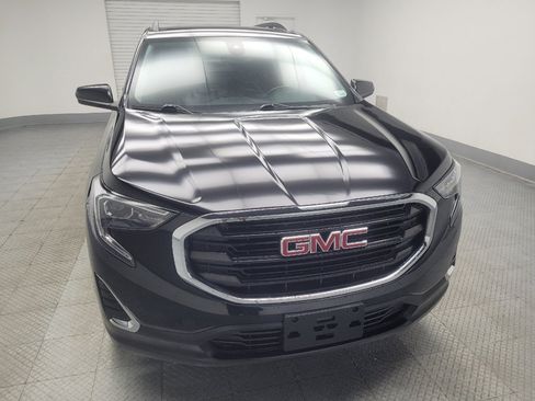 Used 2020 GMC Terrain SLE w/ Driver Convenience Package AWD/4WD image 14