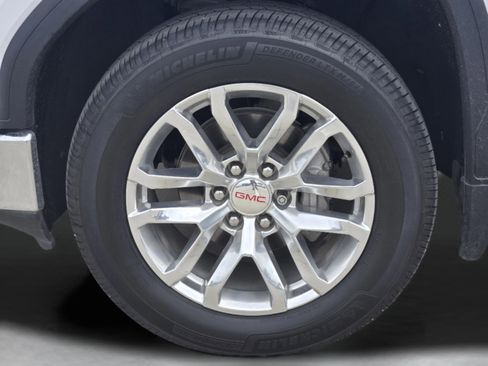 Used 2020 GMC Sierra 1500 SLT RWD image 30