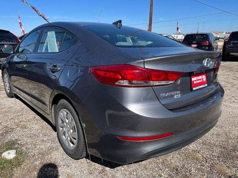 Used 2018 Hyundai Elantra SE w/ SE Connectivity Package 04 image 3