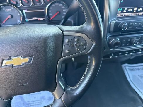 Used 2019 Chevrolet Silverado 2500 LT w/ Midnight Edition AWD/4WD image 18