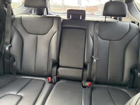 Used 2023 Hyundai Santa Fe SEL Premium image 15