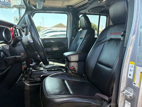Used 2019 Jeep Wrangler Unlimited Rubicon AWD/4WD image 18