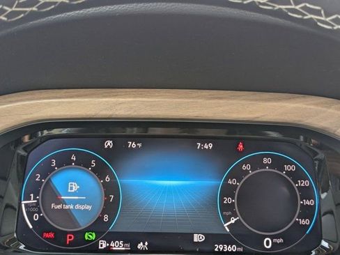 Used 2025 Volkswagen Atlas SE FWD image 17