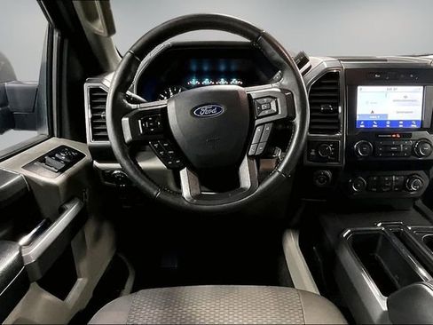 Used 2020 Ford F150 XLT w/ Equipment Group 302A Luxury AWD/4WD image 9
