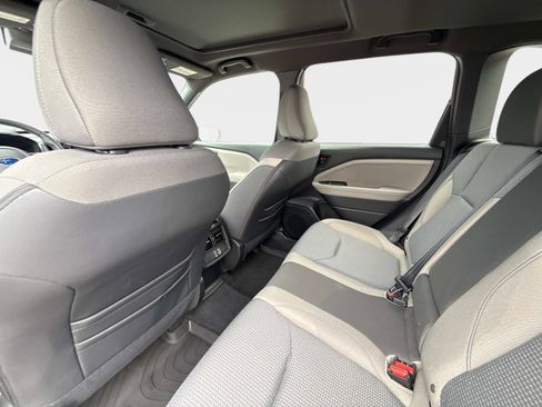Certified 2025 Subaru Forester Premium w/ Convenience Package #1 AWD/4WD image 19