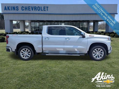 Used 2022 Chevrolet Silverado 1500 LTZ AWD/4WD image 3